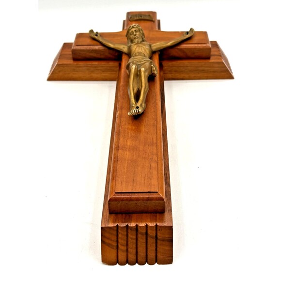 Wooden Crucifix Cross Last Rites Sick Call Candles Holy Water Bottle Vintage EUC - Picture 14 of 16